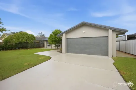 39 Port Jackson Bvd, Clear Island Waters, QLD 4226