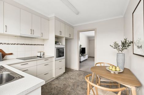 Property photo of 2/11 Merchiston Grove Strathmore VIC 3041