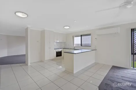 Property photo of 8 Hazelmere Crescent Ormeau QLD 4208