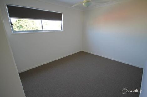 Property photo of 2/52 Emsworth Street Wynnum QLD 4178