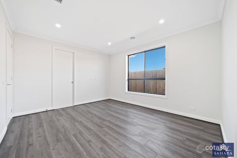Property photo of 15 Cassowary Street Aintree VIC 3336