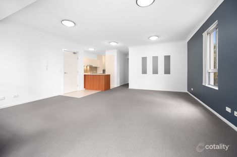 Property photo of 19/13-23 Bright Avenue Labrador QLD 4215