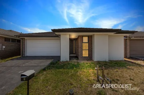 9 Aspen St, Pakenham, VIC 3810