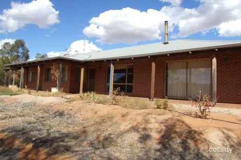 15 Crawford Ct, York, WA 6302