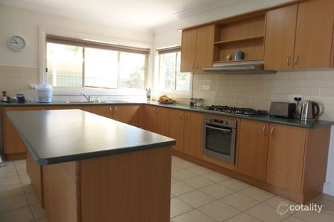 Property photo of 43 Sandalwood Avenue Hillside VIC 3037