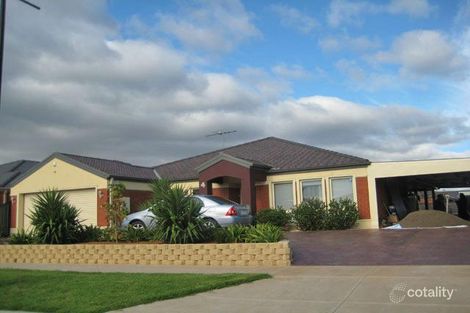 Property photo of 12 Clitheroe Green Derrimut VIC 3026