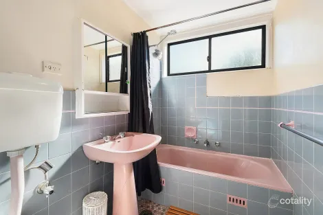 Property photo of 2/93 Lyons Road Drummoyne NSW 2047