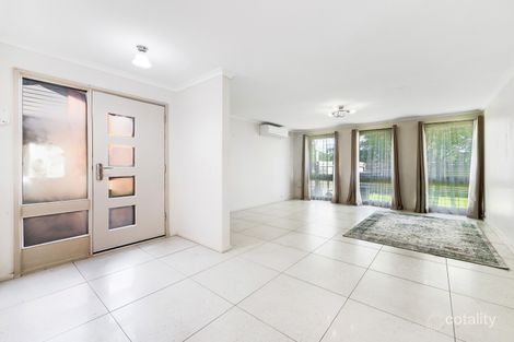 Property photo of 3/2B Tucker Street Cranbourne VIC 3977