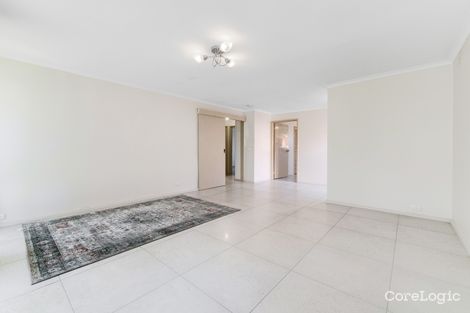 Property photo of 3/2B Tucker Street Cranbourne VIC 3977