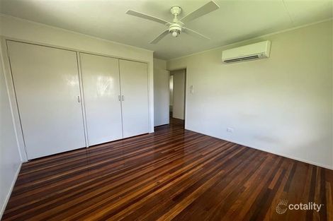 Property photo of 33 Winterer Crescent Dysart QLD 4745