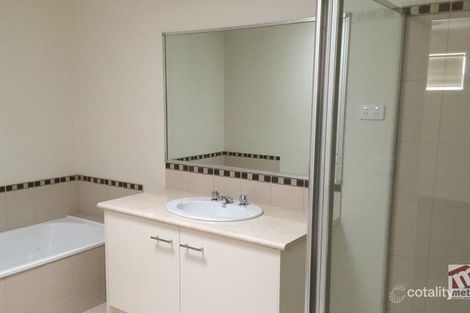 Property photo of 174 Paterson Drive Lynbrook VIC 3975