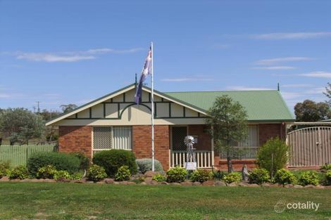 22 Westfield Dr, Westbrook, QLD 4350