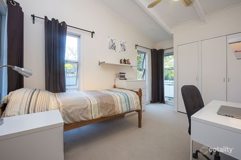 Property photo of 14 Merchant Court Springwood QLD 4127