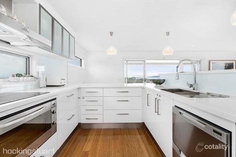 Property photo of 16 Jagungal Court Dromana VIC 3936