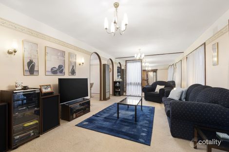 Property photo of 51 Collendina Crescent Scoresby VIC 3179