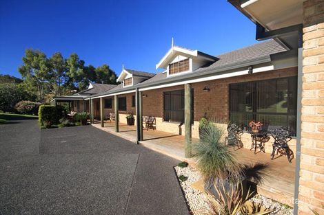 Property photo of 18 Panorama Crescent Forster NSW 2428