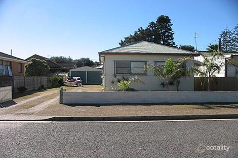 44 Manly Pde, The Entrance North, NSW 2261