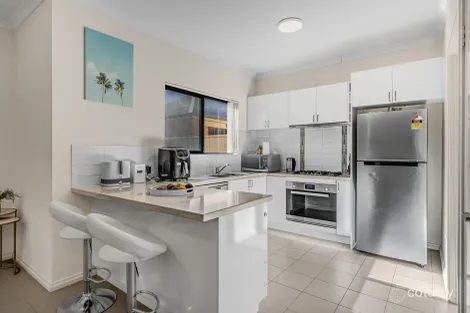 Property photo of 21/9 Healy Road Hamilton Hill WA 6163