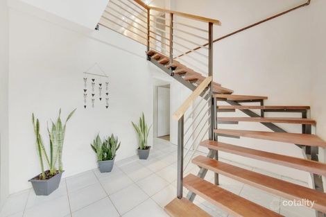 Property photo of 18 Lamington Drive South Gladstone QLD 4680