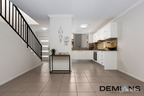 Property photo of 2/29 Ikara Crescent Moorebank NSW 2170