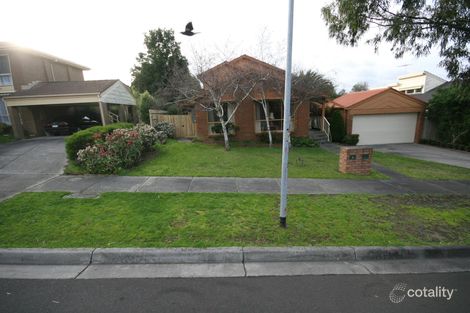 27 Avoca Way, Wantirna South, VIC 3152