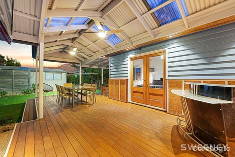 Property photo of 32 Fenfield Street Altona VIC 3018