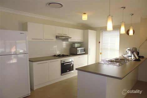 Property photo of 220 Northlakes Drive Cameron Park NSW 2285