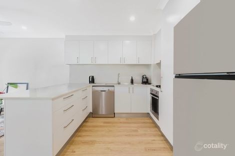 Property photo of 2/54 Coolangatta Road Coolangatta QLD 4225