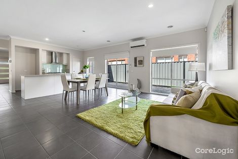 Property photo of 6 Oakgrove Drive Craigieburn VIC 3064