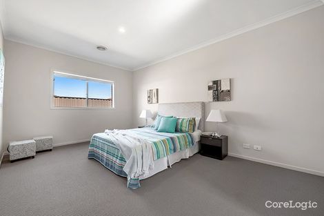 Property photo of 6 Oakgrove Drive Craigieburn VIC 3064