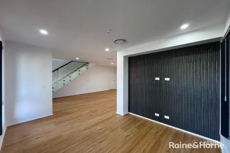 Property photo of 4 Pardalote Street Ingleburn NSW 2565