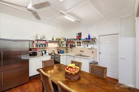 Property photo of 22 Fisher Road Point Clare NSW 2250