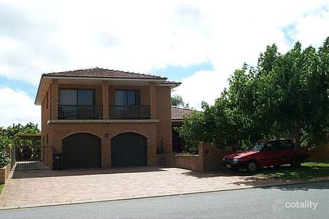 13 Kookaburra St, Stirling, WA 6021