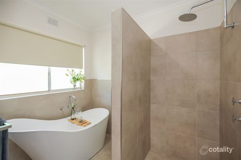 Property photo of 2/107 Mount Barker Road Hahndorf SA 5245