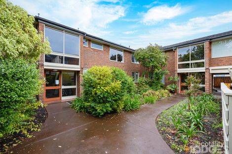 Property photo of 2/21-23 Ardrie Road Malvern East VIC 3145