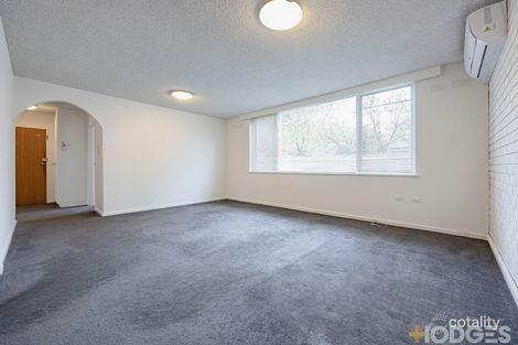 Property photo of 2/21-23 Ardrie Road Malvern East VIC 3145