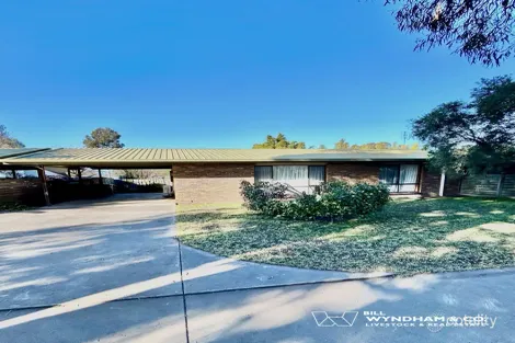 2/156 Bullumwaal Rd, Wy Yung, VIC 3875
