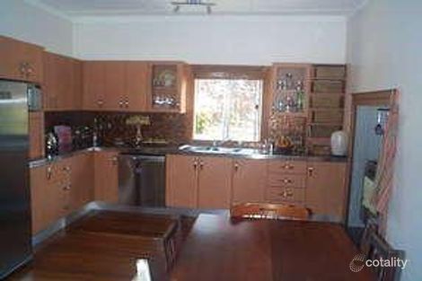 Property photo of 36 Amosfield Road Stanthorpe QLD 4380