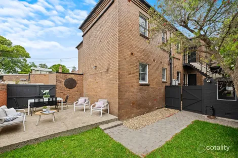 Property photo of 2/52 Henson Street Summer Hill NSW 2130