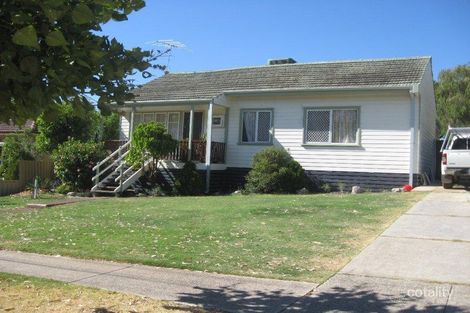 13 Beacham Cres, Medina, WA 6167