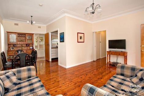 Property photo of 16 Orlando Crescent Seven Hills NSW 2147