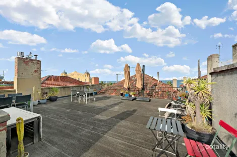 Property photo of 4/22B Esplanade St Kilda VIC 3182