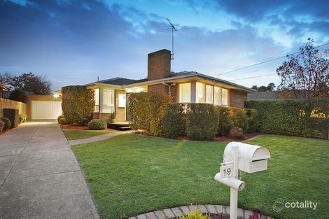 Property photo of 19 Havelock Avenue Bundoora VIC 3083