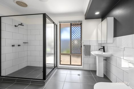 Property photo of 76 Saffron Street Elanora QLD 4221
