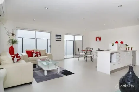 Property photo of 302/437 North Road Ormond VIC 3204