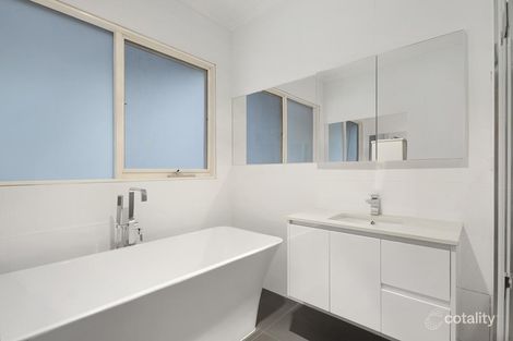 Property photo of 66-68 Old Warrandyte Road Donvale VIC 3111