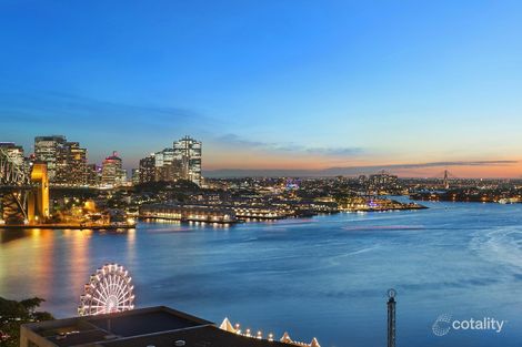 Property photo of 2002/37 Glen Street Milsons Point NSW 2061