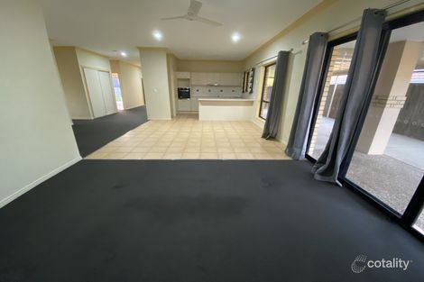 Property photo of 8 Bluetail Crescent Upper Coomera QLD 4209