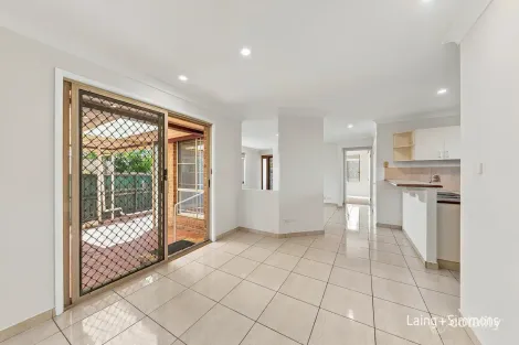 Property photo of 48 Unicombe Crescent Oakhurst NSW 2761