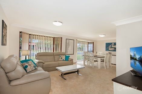 Property photo of 23 Binnacle Court Yamba NSW 2464